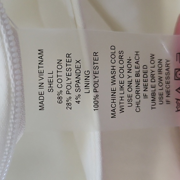 Vince Camuto Off- White Tailored Shorts with 6" Inseam - Picture 9 of 12